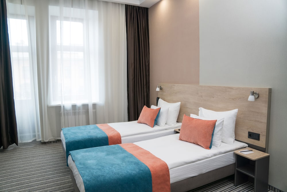Station Hotel Premier V18 — 4-Star Luxury Hotel in Saint Petersburg, Russia