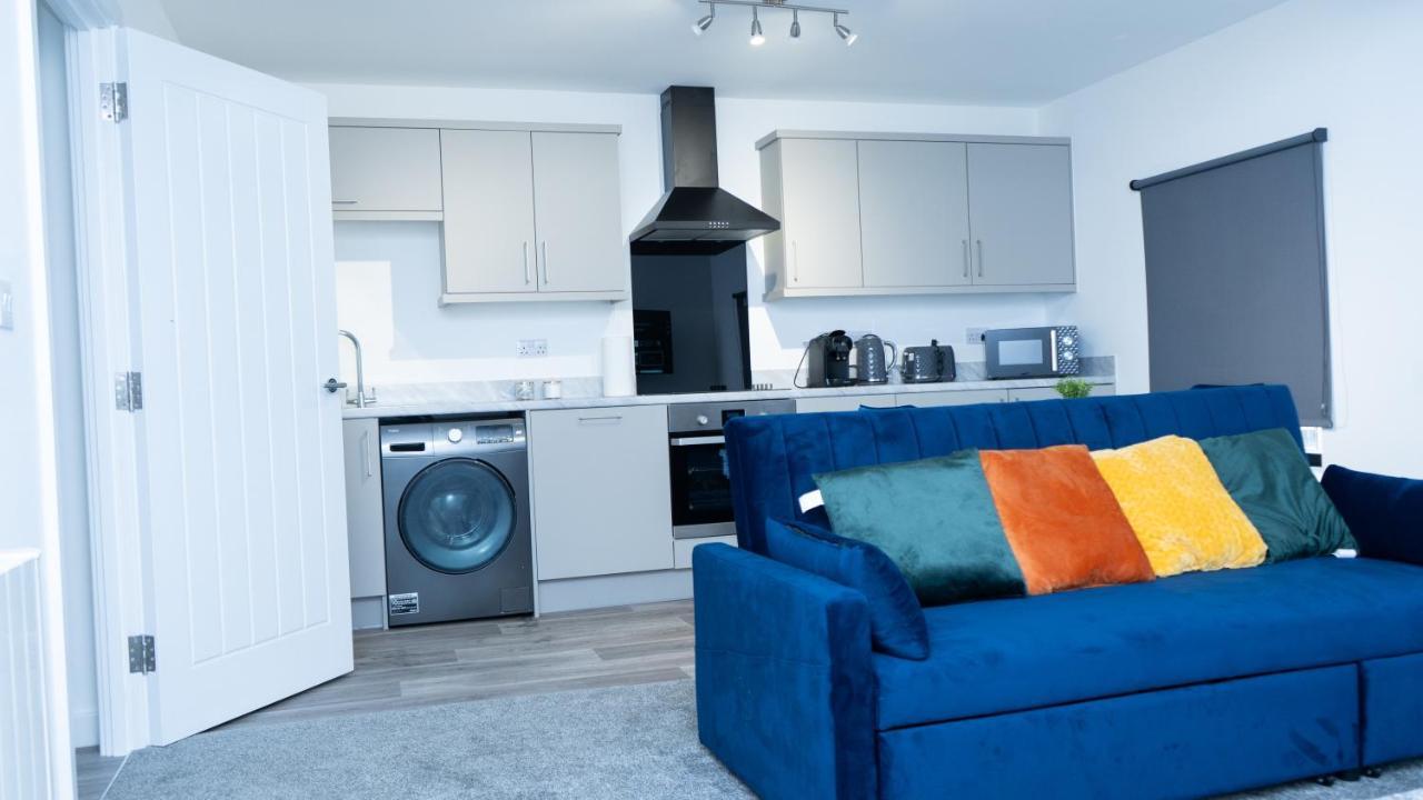 1BR Sleeps 4 3 mins from City centre & Local Gems — 4-Star Luxury Hotel in Burton Upon Trent, United Kingdom