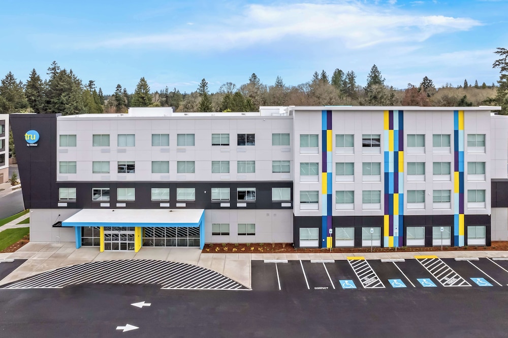 Tru by Hilton Aloha Beaverton - photo 42