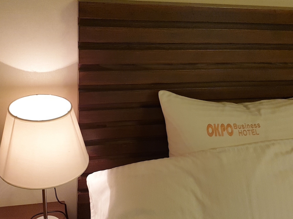 Okpo Business Hotel in Sinhyeon, South Korea