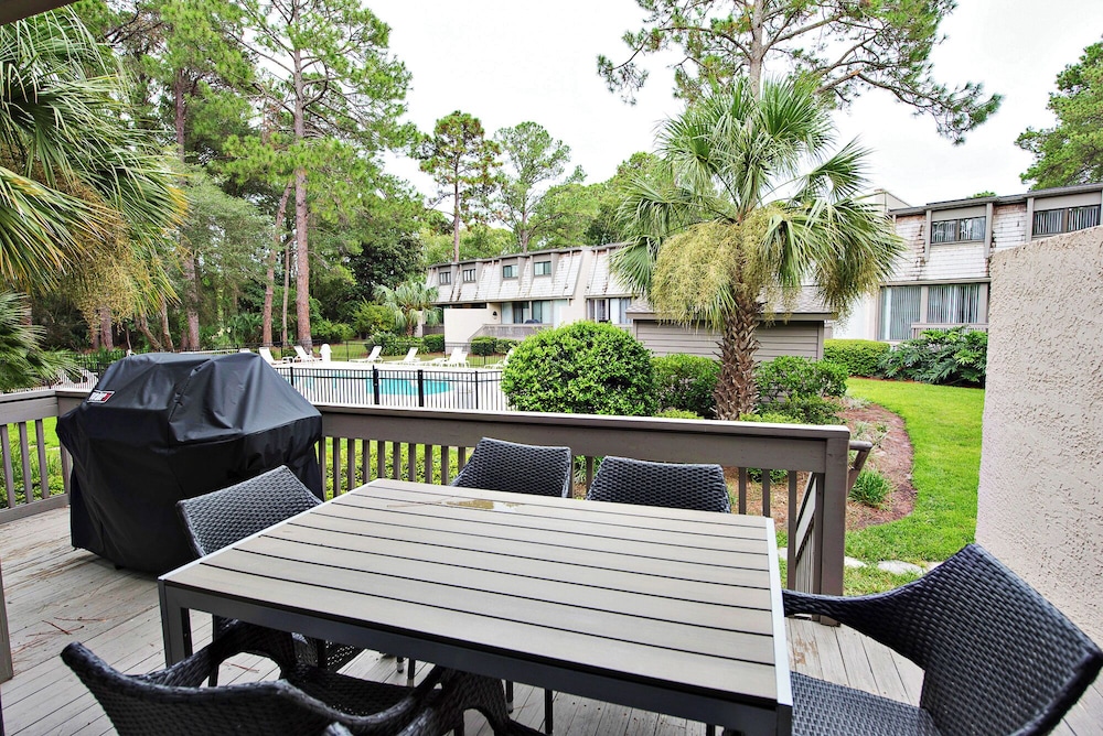 1255 Harbour Town Club at The Sea Pines Resort - photo 24