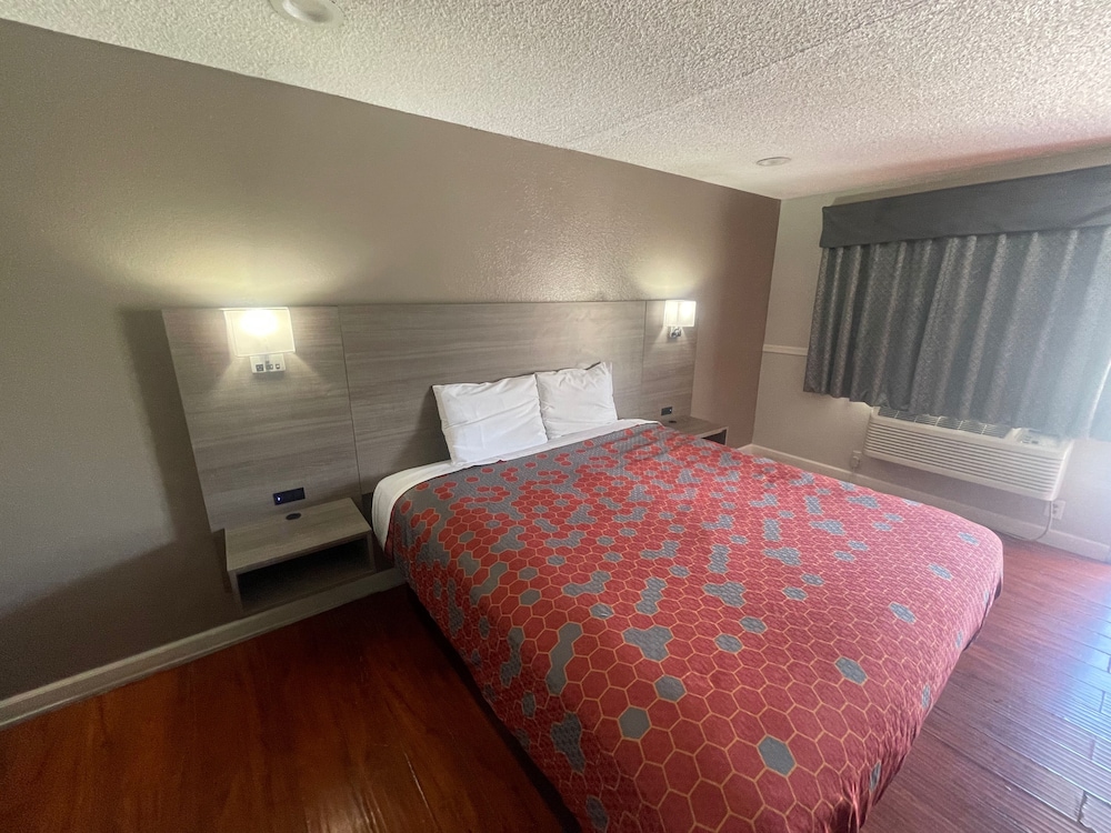 SimpleStay Suites Downtown San Bernardino - photo 9