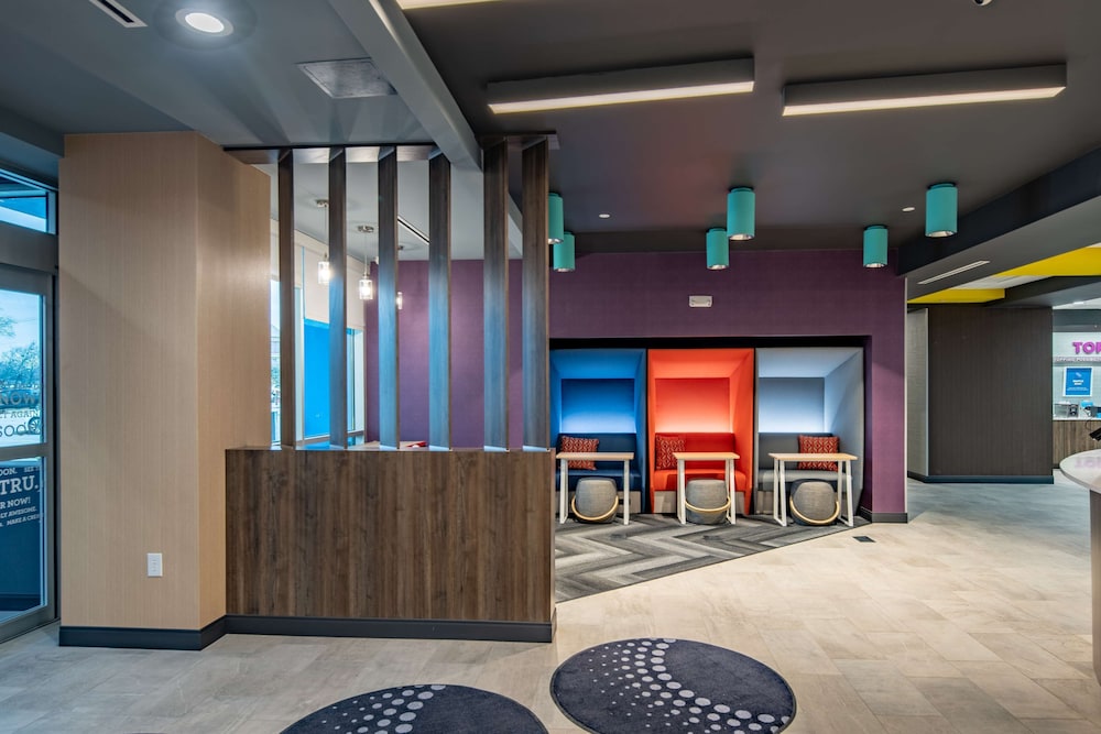 Tru by Hilton Dallas Downtown Market Center - photo 5