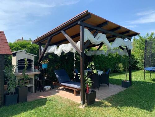 Jorgos Apartman — 4-Star Luxury Hotel in Keszthely, Hungary