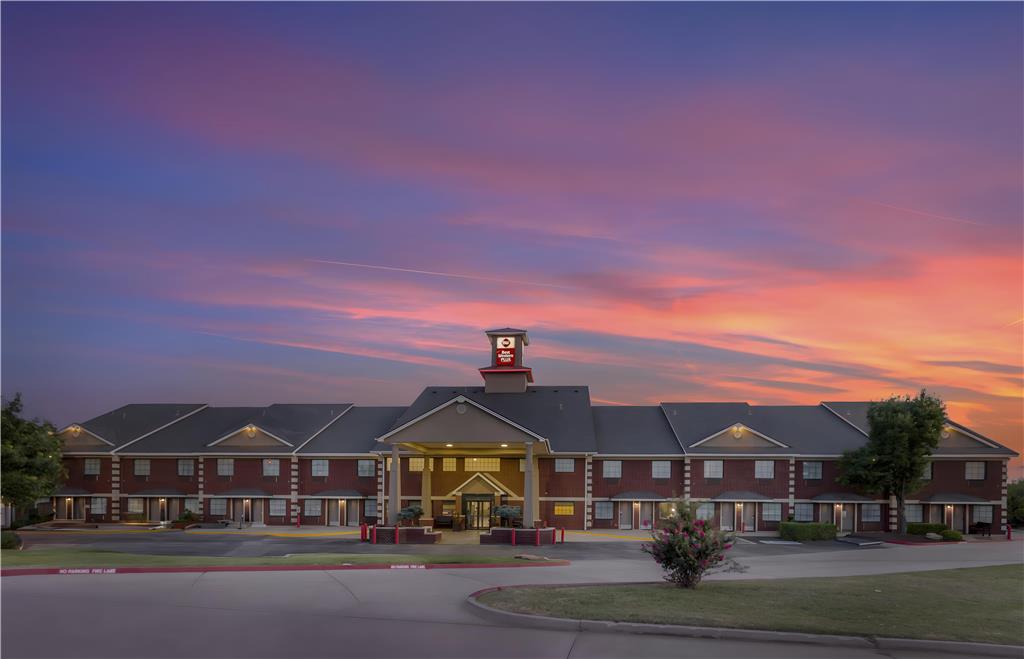 Best Western Plus Yukon - photo 46