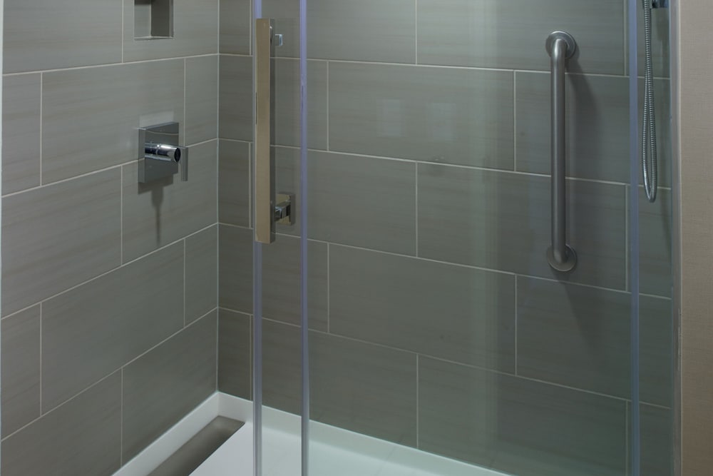 Marriott East Lansing at University Place - photo 18