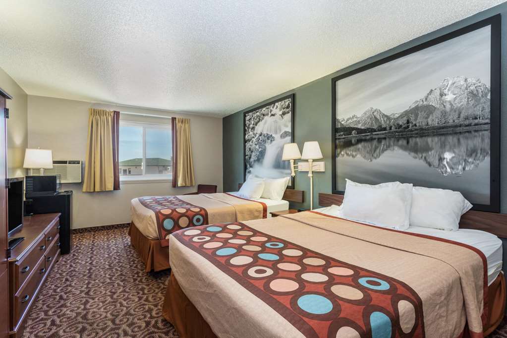 Super 8 by Wyndham Gillette - photo 9