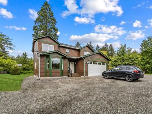The Sequoia a New 4bd with Soak Tub And Sauna Olympia — hotel in Olympia