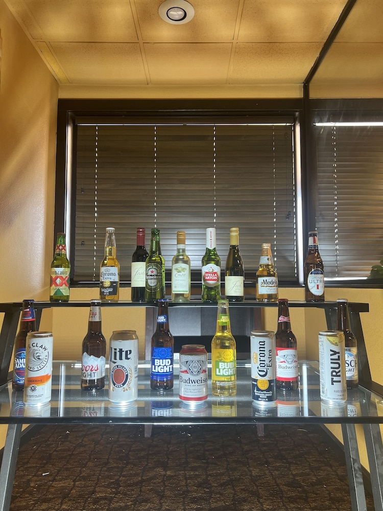Fortune Inn And Suites Newport - photo 17