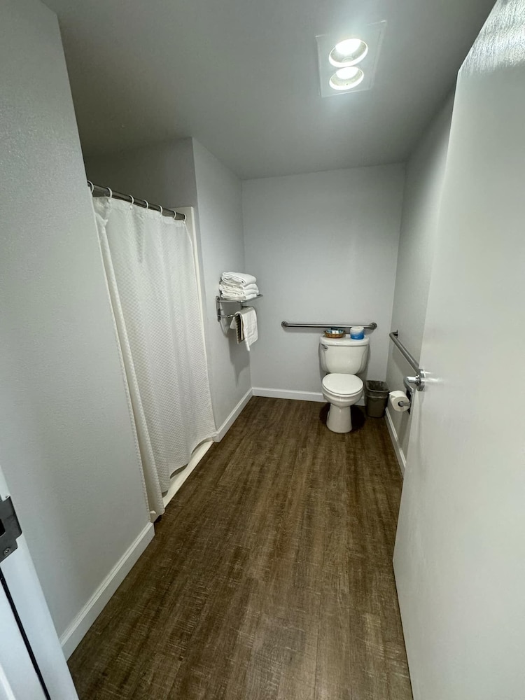 Sunset Oceanfront Lodging - photo 93