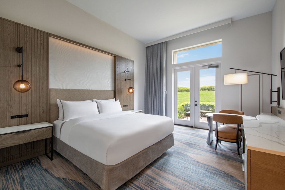 The Westin Sacramento Riverfront Hotel & Spa - photo 24