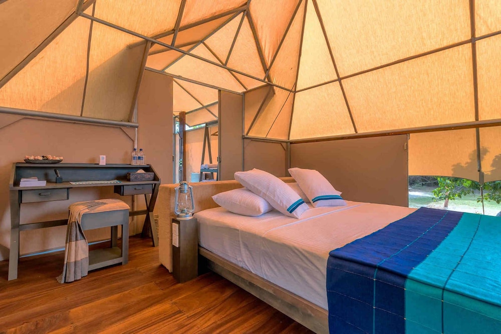 Kodev - carbon neutral hotel in Unknown City