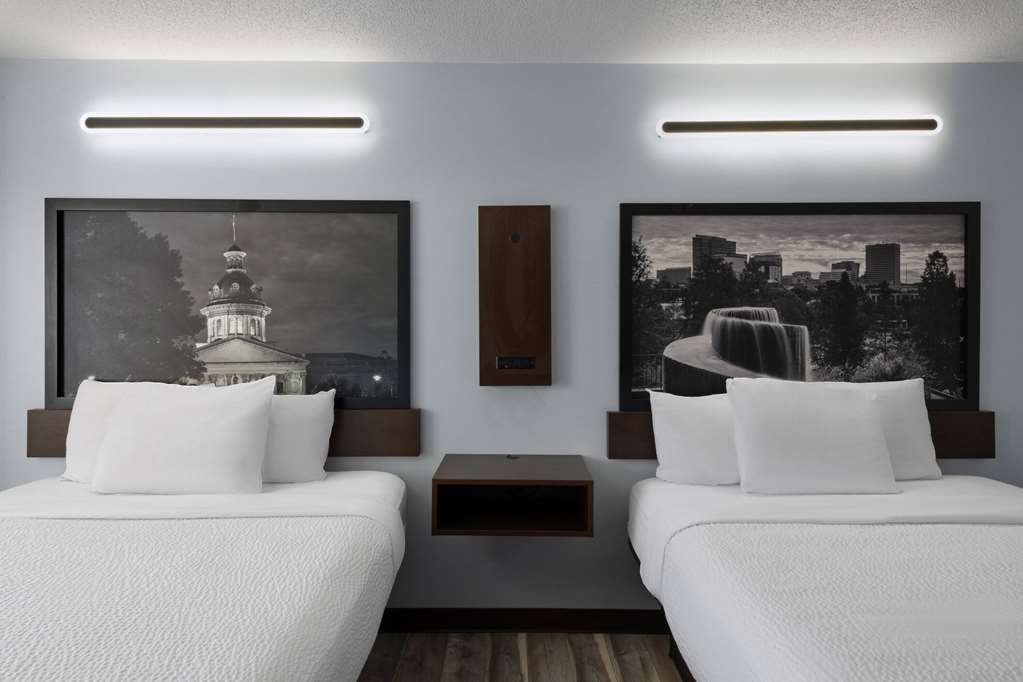 Super 8 by Wyndham Harbison Parkridge Hospital - photo 21