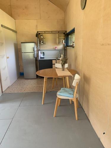 Bengas - carbon neutral hotel in Unknown City