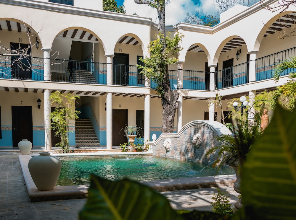 Hotel Fundadores in Valladolid, Mexico