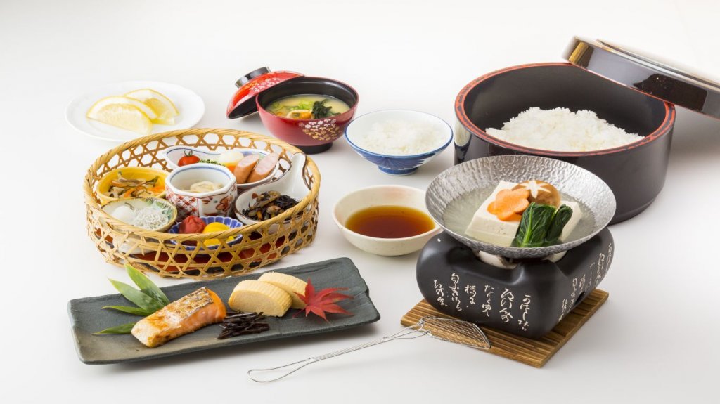 Shinmaiko Garden Hotel in Himeji, Japan