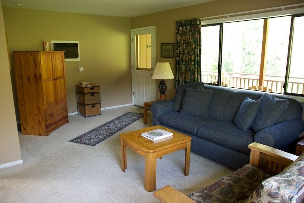 The Wayfarer Resort - photo 97