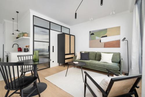 1 Bedroom Apartment Sławkowska 6a Street — 4-Star Luxury Hotel in Krakow, Poland