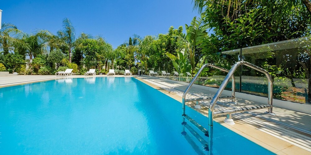 Oceanview Luxury Villa 109 — 4-Star Luxury Hotel in Protaras, Cyprus