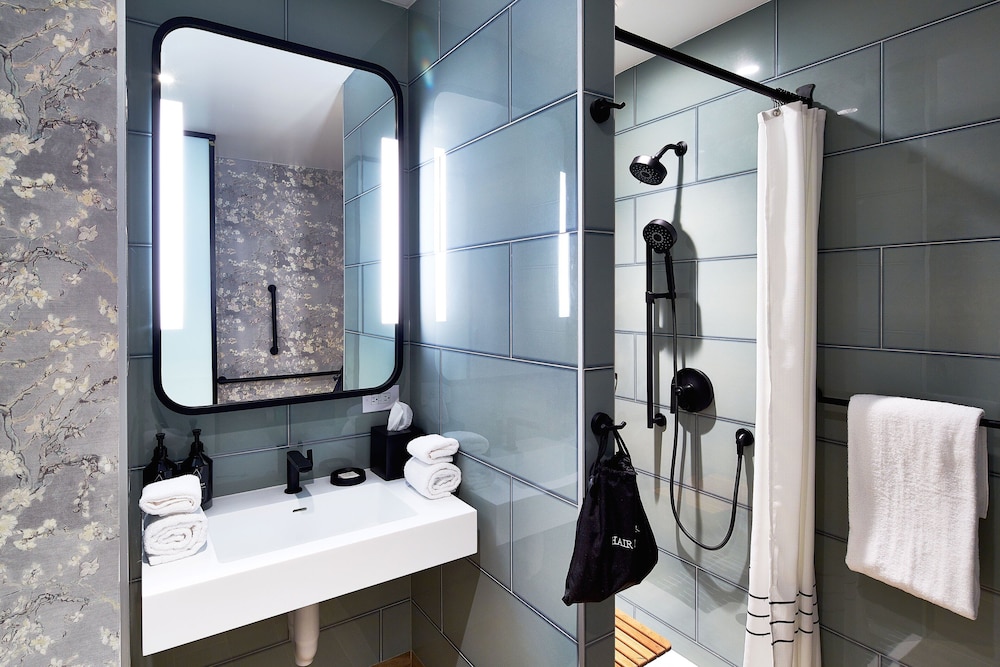 Hotel Indigo NYC Financial District by IHG - photo 18