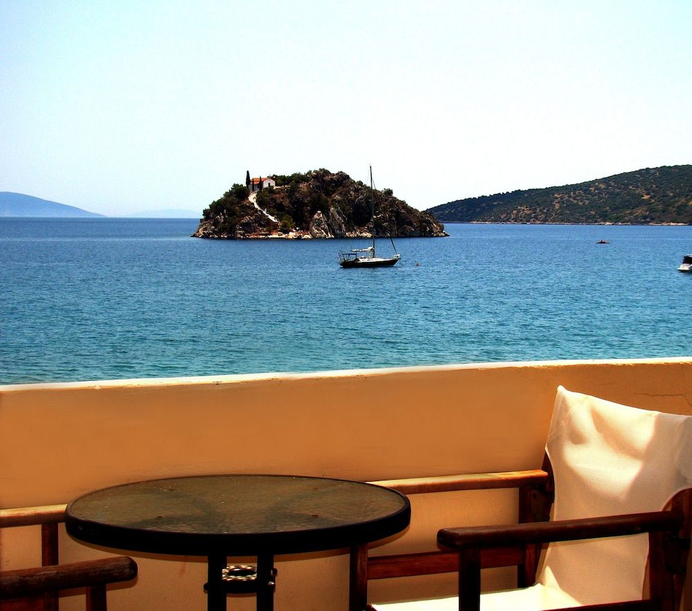 Santa Maria Hotel — Nafplio