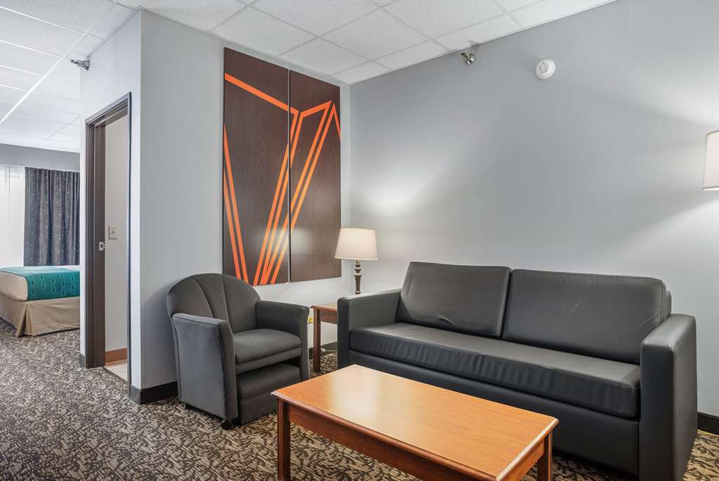 Elevation Inn & Suites Trademark Collection by Wyndham - photo 12
