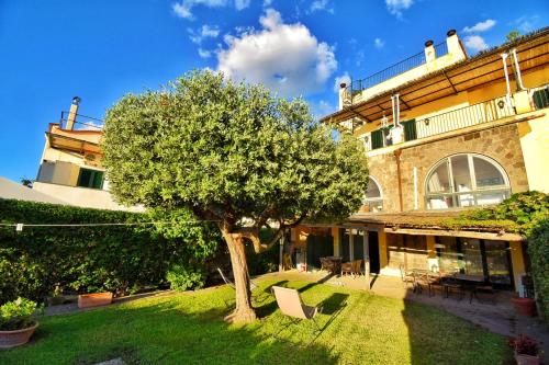 Villa Marghe Sea View Rooms — 4-Star Luxury Hotel in Massa Lubrense, Italy