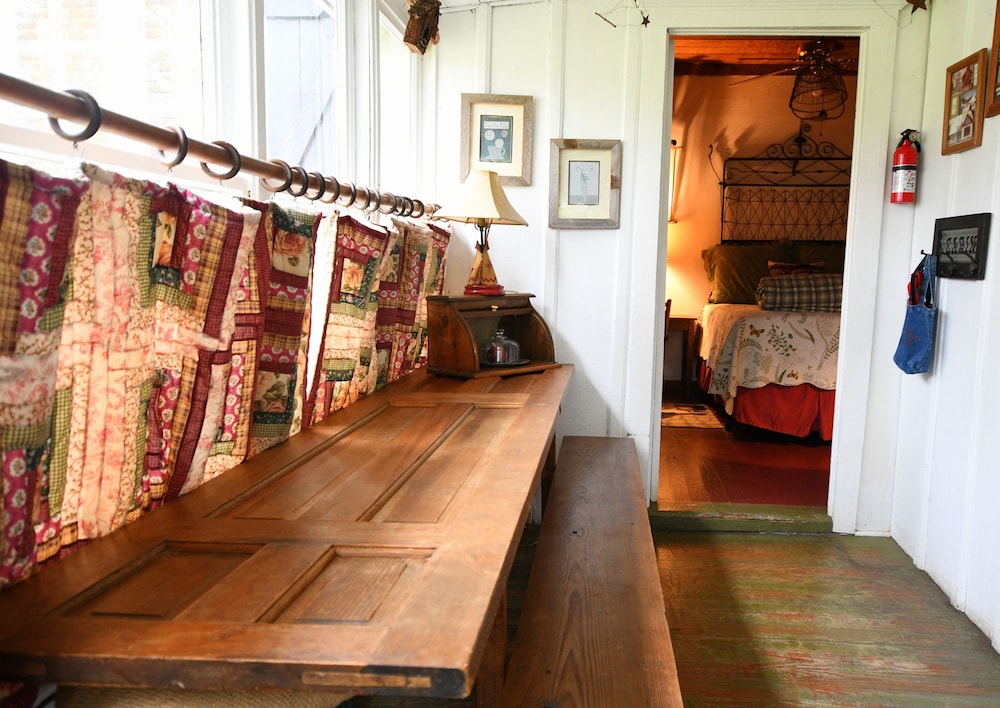 Country Woods Inn - photo 48