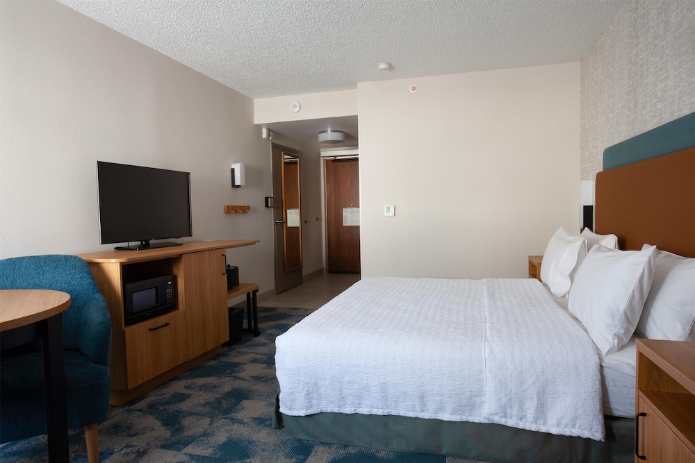 Hampton Inn Salt Lake City North - photo 23