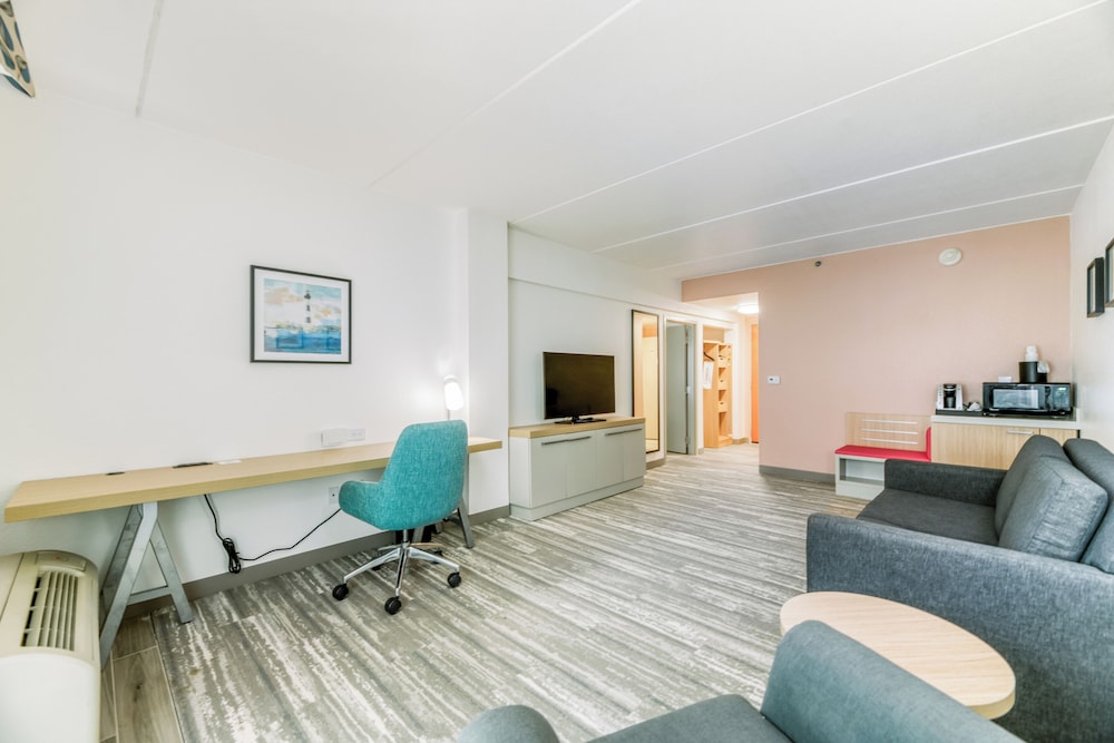 Hilton Garden Inn Outer Banks Kitty Hawk - photo 20