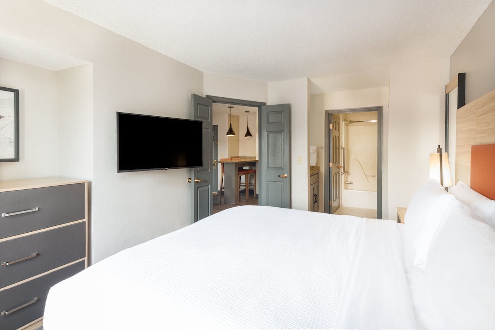 Candlewood Suites Eagan Arpt South Mall Area by IHG - photo 11