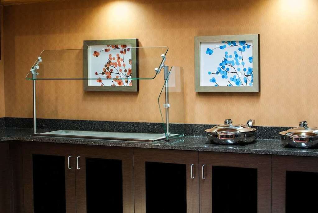 Hawthorn Suites by Wyndham Vienna Tysons Corner - photo 12