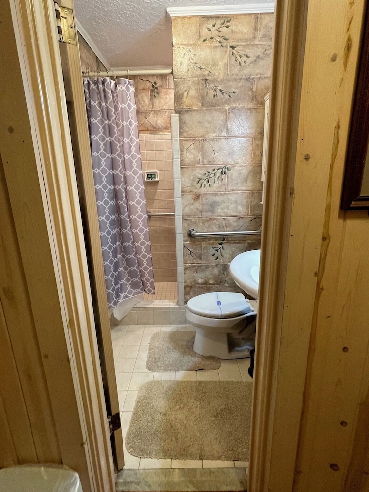 Mountain Aire Cottages & Inn - photo 236