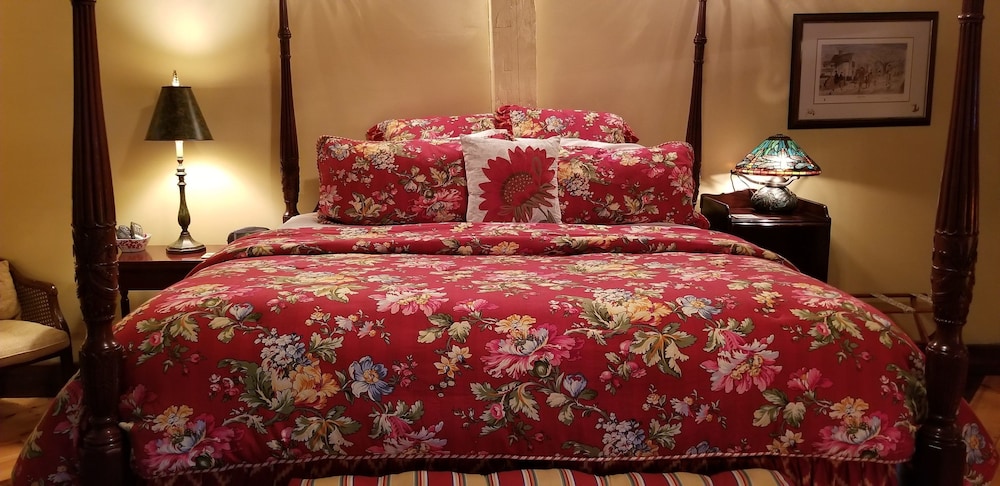 Inn at Clearwater Pond - photo 22