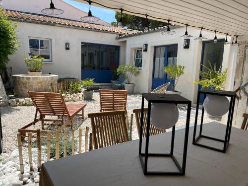 Le Clos de Flo - carbon neutral hotel in Unknown City