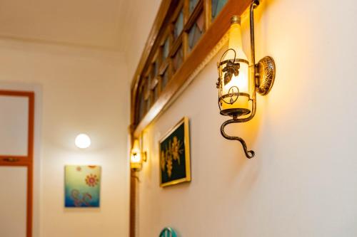 Blue Door Rhapsody Special Stay In Old Town