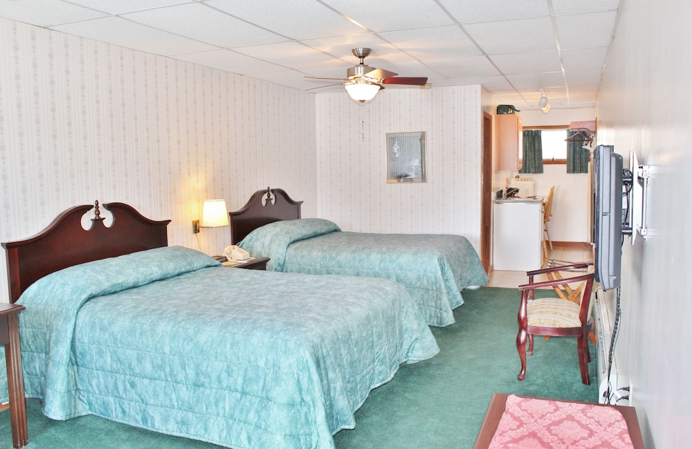 Sara Placid Inn & Suites - photo 16