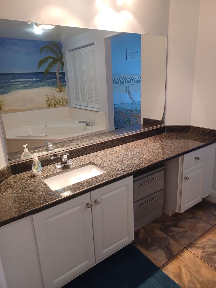 Ocean Walk Resort - photo 74