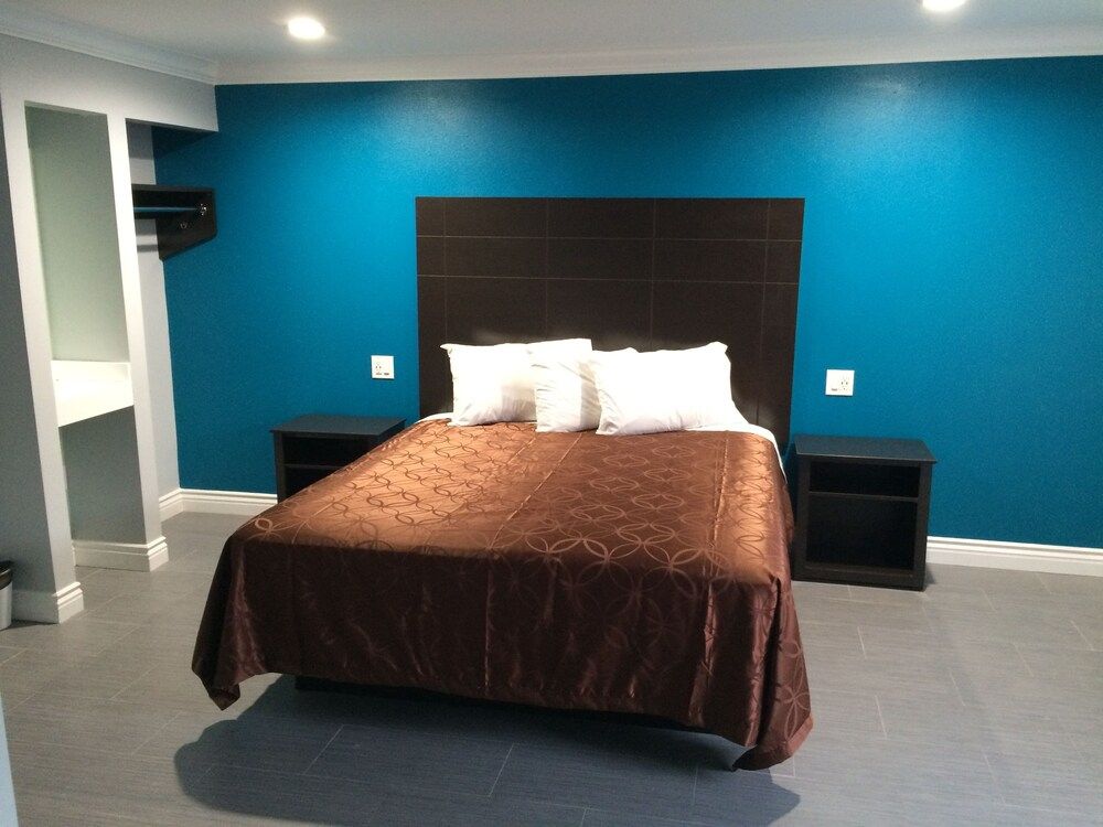 Coronado Motel in Long Beach, United States