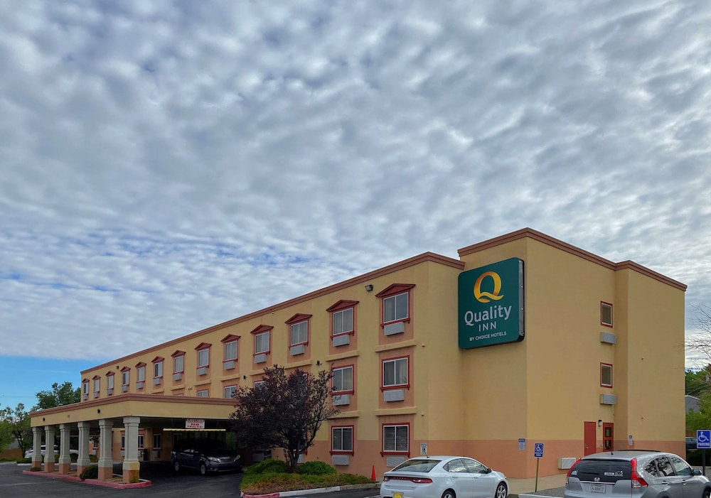 Quality Inn Albuquerque East I 40 Juan Tabo Exit - featured photo
