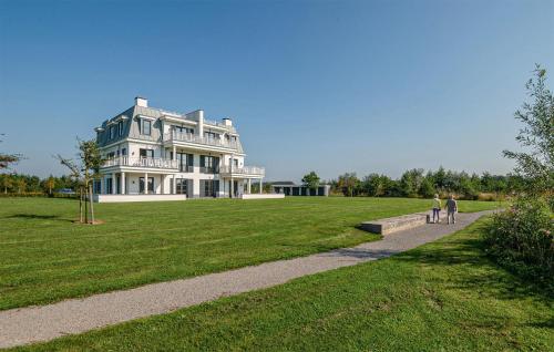 Cozy Apartment In Kamperland — 5-Star Luxury Hotel in Kamperland, Netherlands