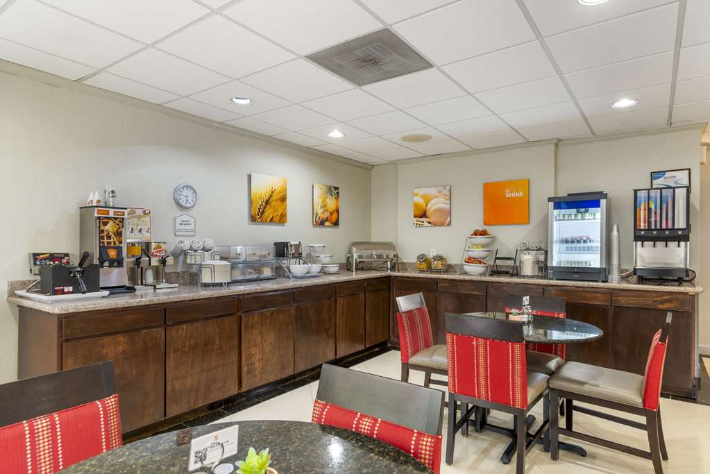 Comfort Inn Alpharetta Atlanta North - photo 32