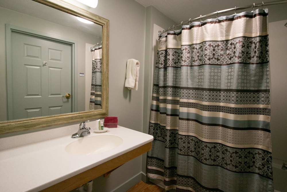 Essenhaus Inn & Conference Center - photo 41
