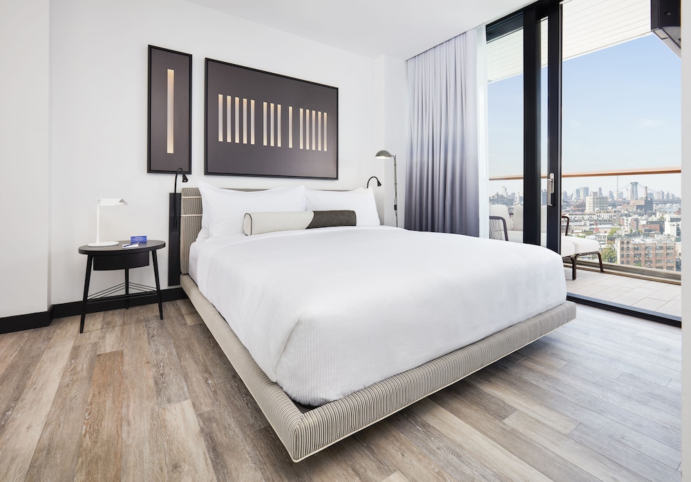 The William Vale - photo 5