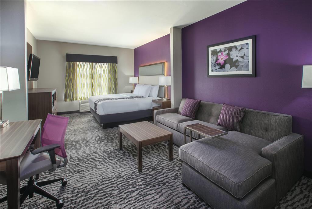 La Quinta Inn & Suites by Wyndham NW Tucson Marana - photo 51