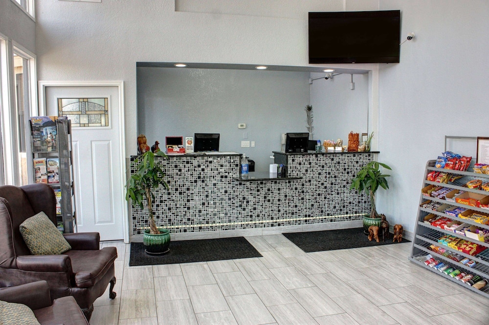 Baymont by Wyndham Grand Junction - photo 24