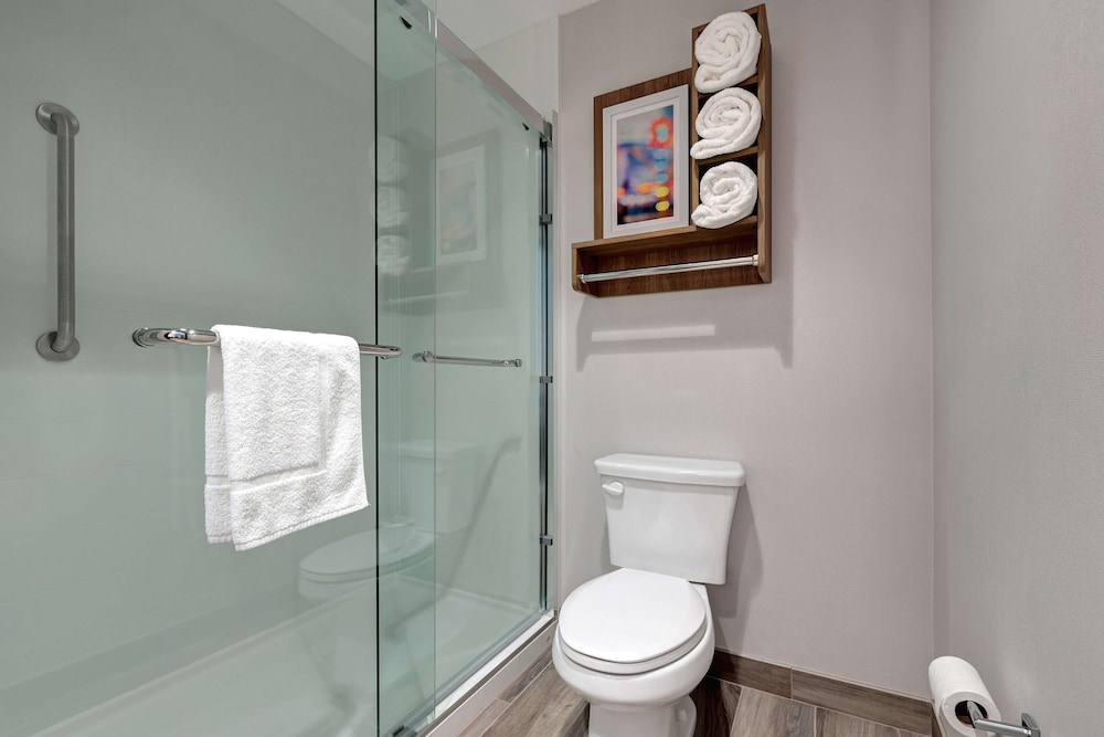 Homewood Suites by Hilton Santa Clarita - photo 25