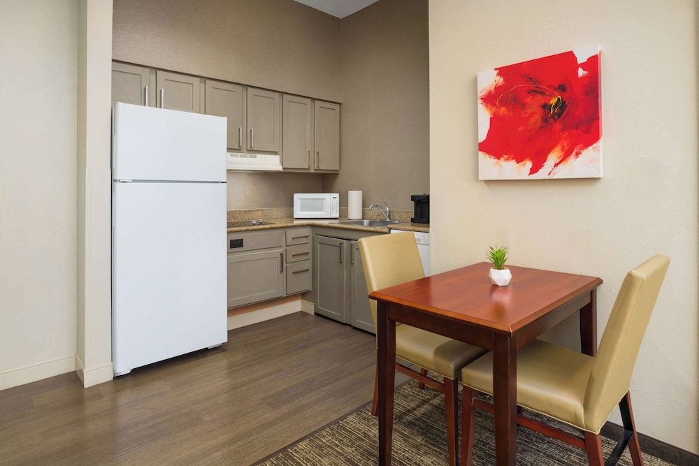 Homewood Suites by Hilton Providence Warwick - photo 12