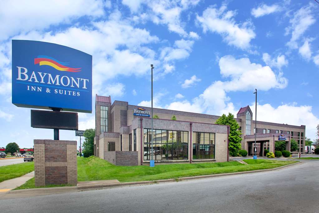 Baymont by Wyndham Springfield South Hwy 65 in Springfield, United States