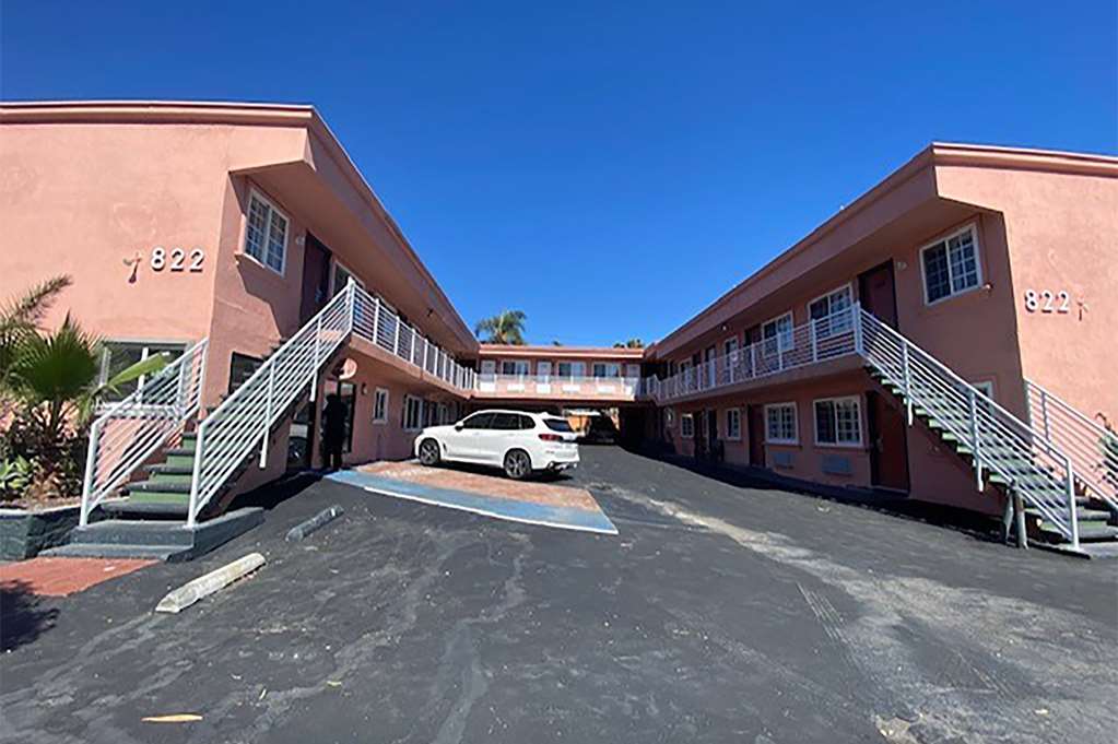 Motel 9 - photo 3